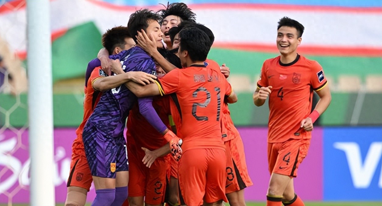 一场4：2让国足后防领袖浮现 表现仅次于李昊 邵佳一喜获最大发现